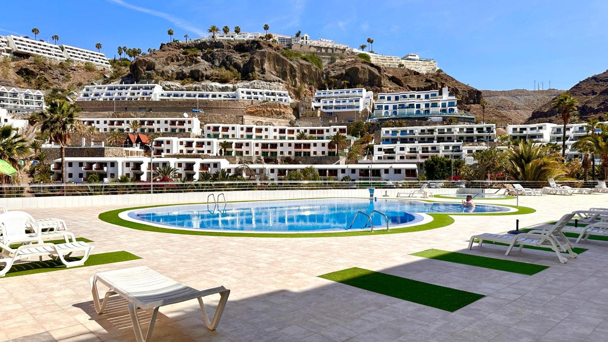 Ocean View Apartment And Heated Pool Puerto Rico  Buitenkant foto