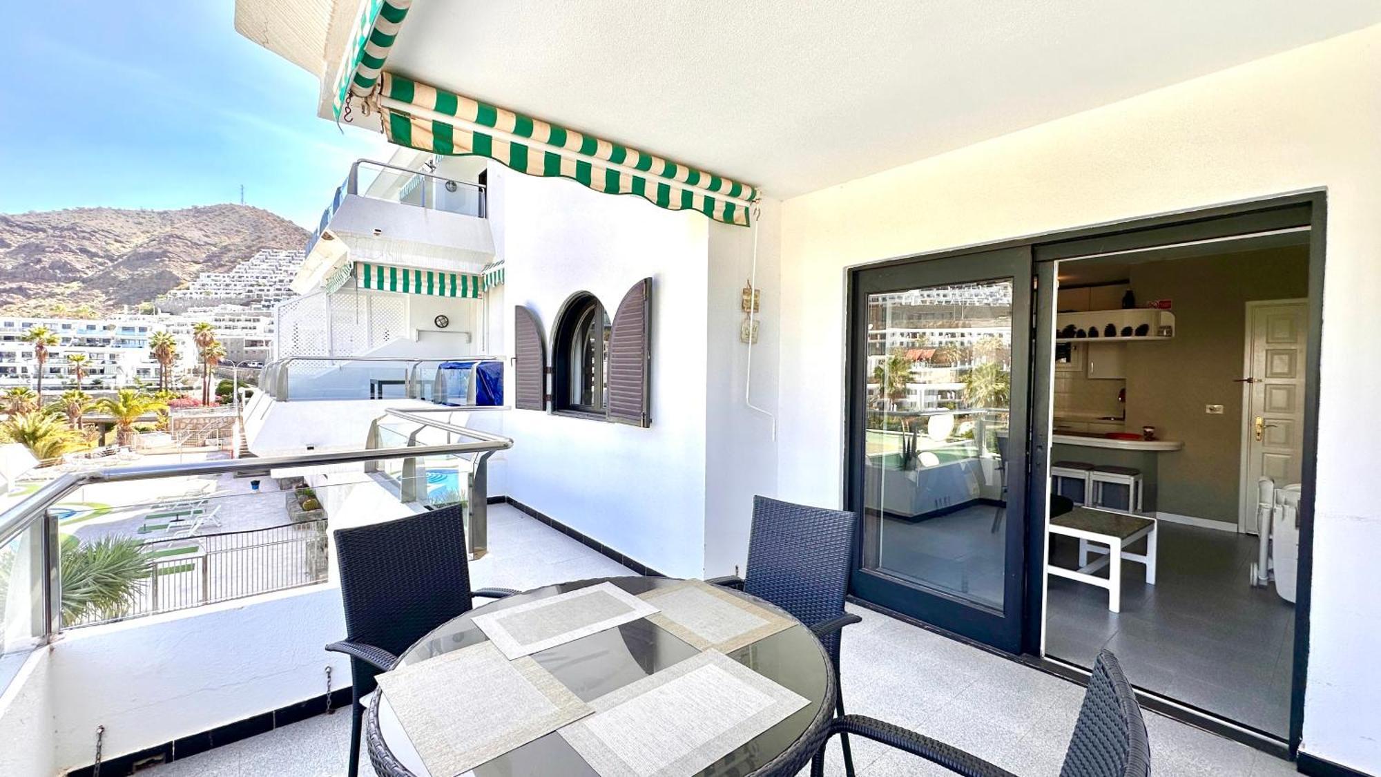 Ocean View Apartment And Heated Pool Puerto Rico  Buitenkant foto